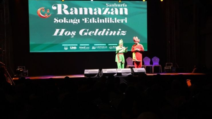 Urfa’da Ramazan Sokağı Renkli Görüntüler