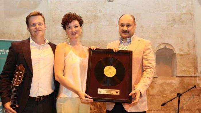 Phoebe Violet’ten Urfa’ya Özel Konser