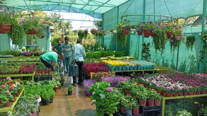 Bayram Öncesi Şanlıurfa’da Çiçekçilere Yoğun İlgi