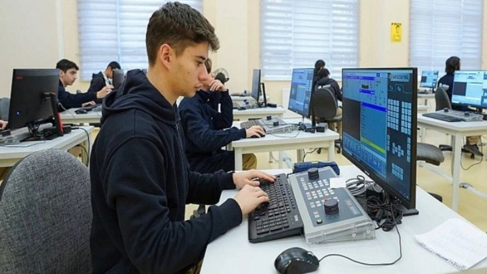 MEB, Mesleki Eğitimin Avantajlarını Anlatıyor