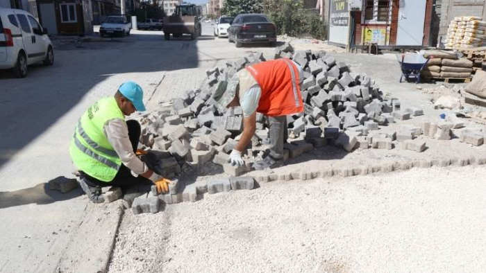 Haliliye Belediyesi Yol Çalışmalarında Hız Kesmiyor