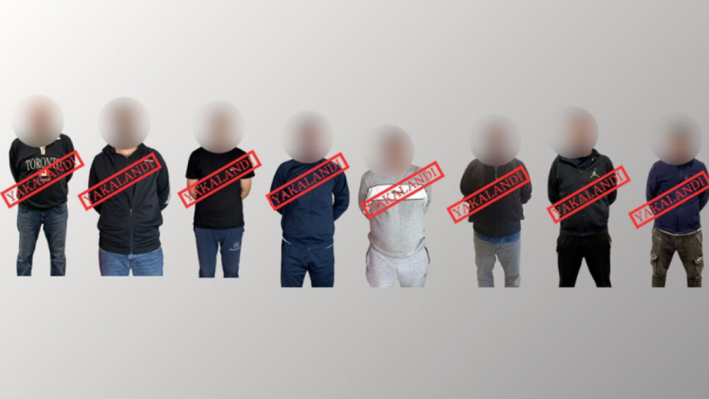 Kırmızı Bültenle Aranan 8 Şahıs Türkiye’ye Getirildi