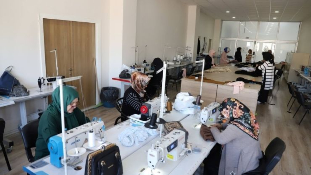 KARAMEK Kursları Kadınlara Yeni Kapılar Açıyor