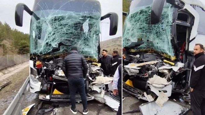 Urfa’dan Yola Çıkan Otobüs Kaza Yaptı 1 Ölü