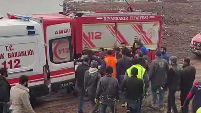 İnşaat Kazası: İşçi Asansör Boşluğuna Düştü