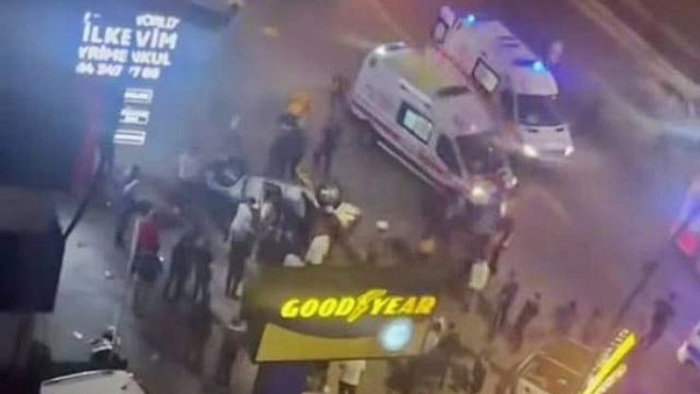 Karaköprü’de Zincirleme Kaza: 1 Ölü, 2 Yaralı