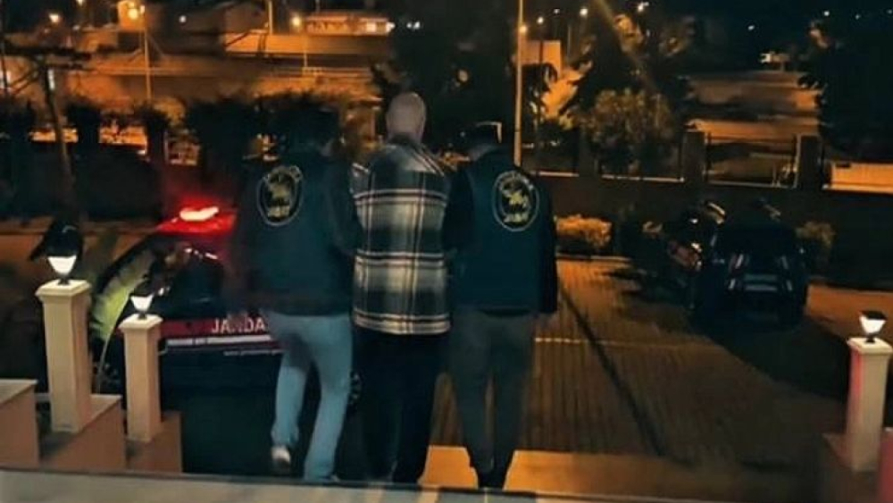 Interpol’ün Aradığı Terör Zanlısı Türkiye’de Yakalandı