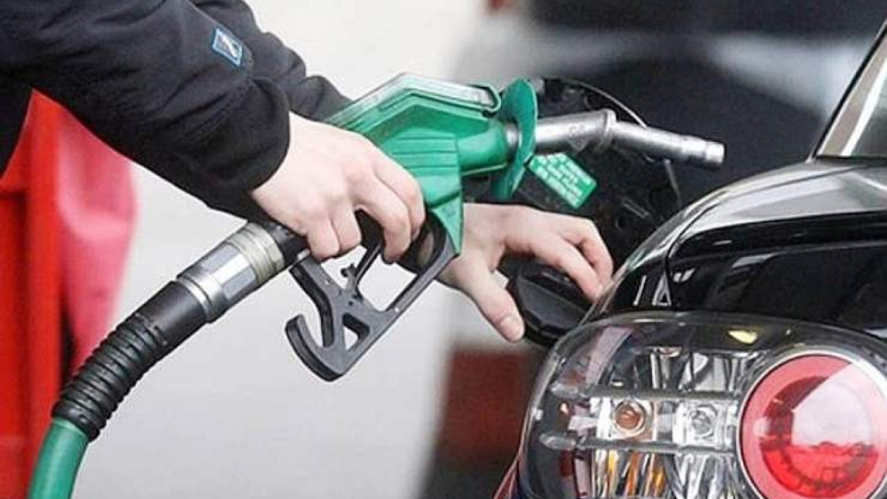 Benzin Fiyatlarına Yine Zam