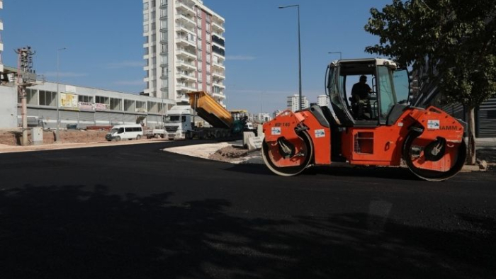 Siverek Çevre Yolu’nda Asfaltlama Hızla Sürüyor