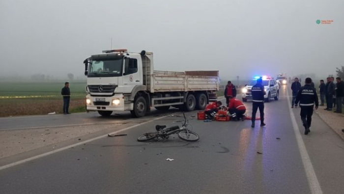 Suruç’ta Kamyon ile Elektrikli Bisiklet Çarpıştı