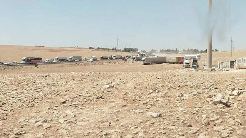 Viranşehir Yolunda TIR Devrildi