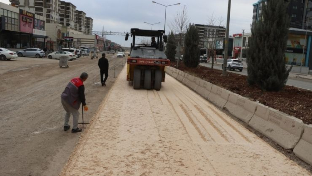 Büyükşehir Belediyesi Maşuk TOKİ Yolu’nu Yeniliyor